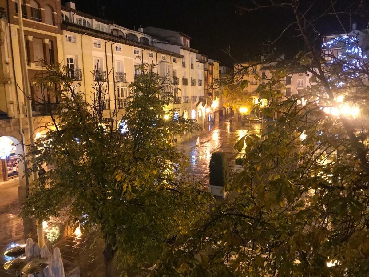 Apto Con Vistas A La Catedral Y Aire Acondicionado ログローニョ エクステリア 写真